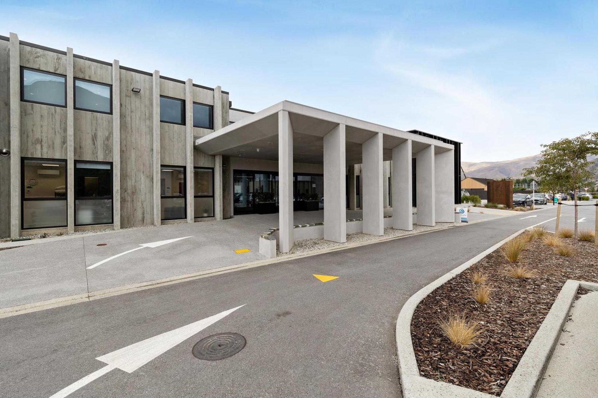 12Th Avenue Suites Queenstown Bagian luar foto