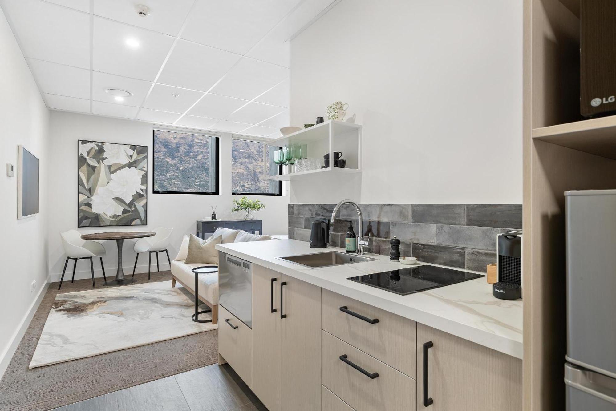 12Th Avenue Suites Queenstown Bagian luar foto