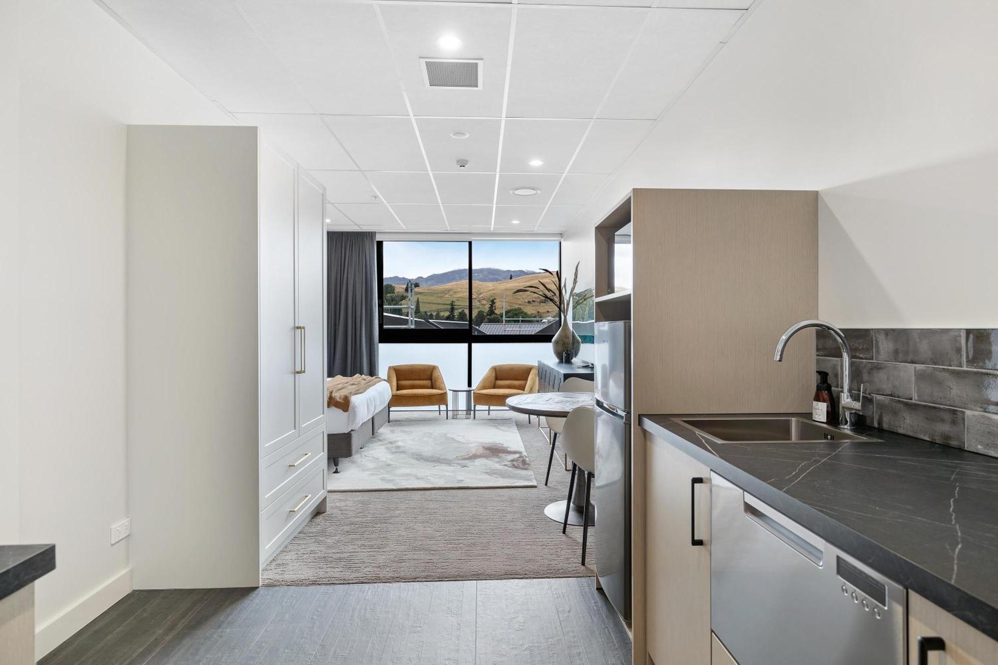 12Th Avenue Suites Queenstown Bagian luar foto